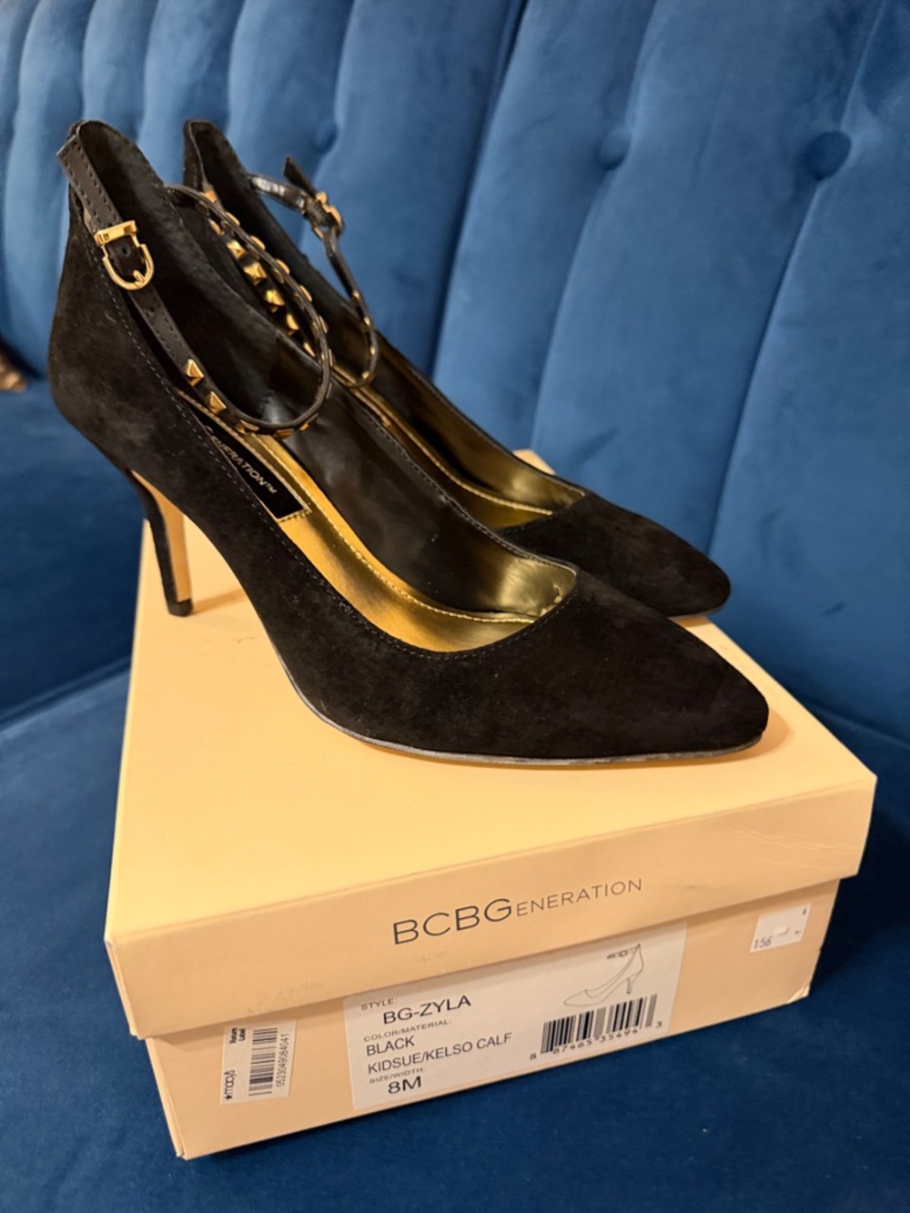 BCBGeneration Black Suede Pointed-Toe Ankle-Strap Pumps w/Gold Stud Detail Sz 8
